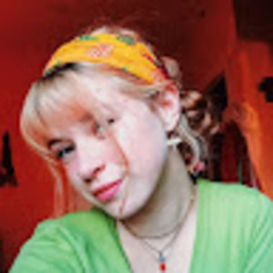 Meet your Posher, Nia